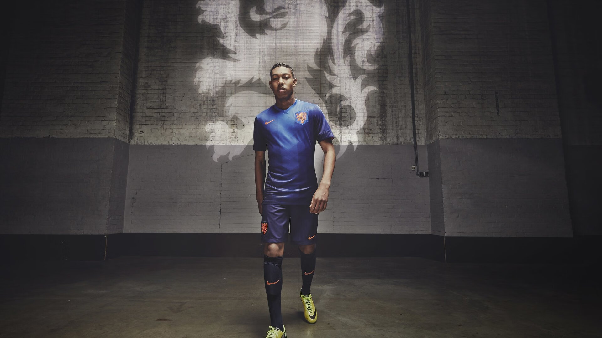 中国足球青训体系鼓励多地试点联动发展,中国足球的青训理念包括