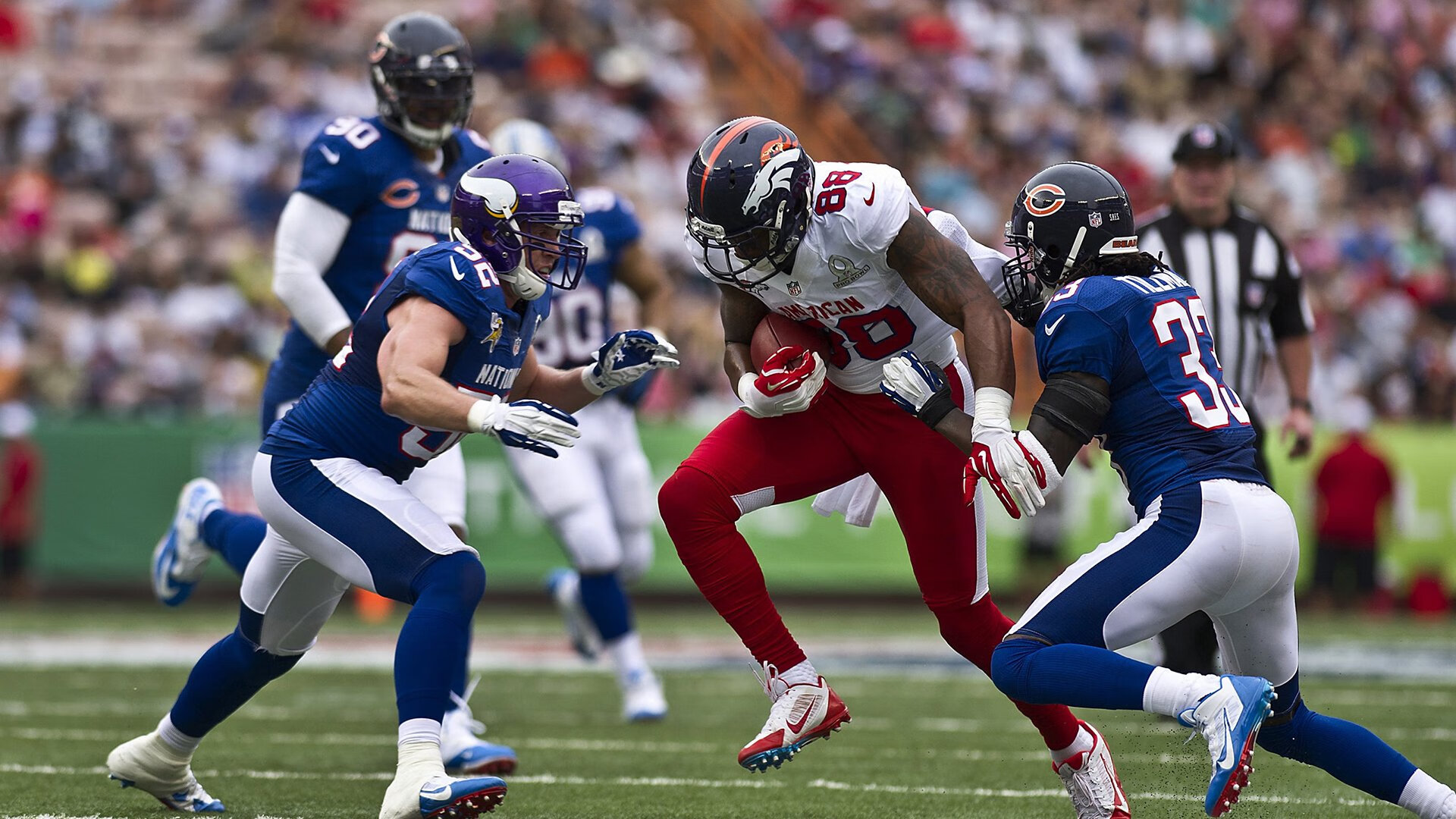 蛙泳中程突尼斯节奏掌握得当，蛙泳竞速视频